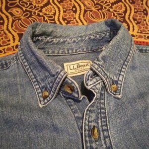 vintage L.L. Bean denim long sleeve button down